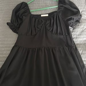 Puff sleeve dress